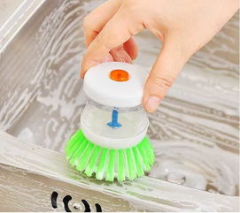 廚房清潔利器 加液洗鍋刷，輕松應(yīng)對灶臺油污